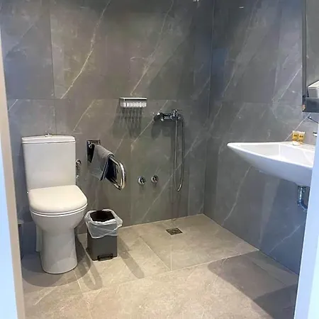 Hotel Asteras 2*